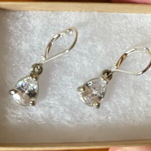 Crystal drop earrings.